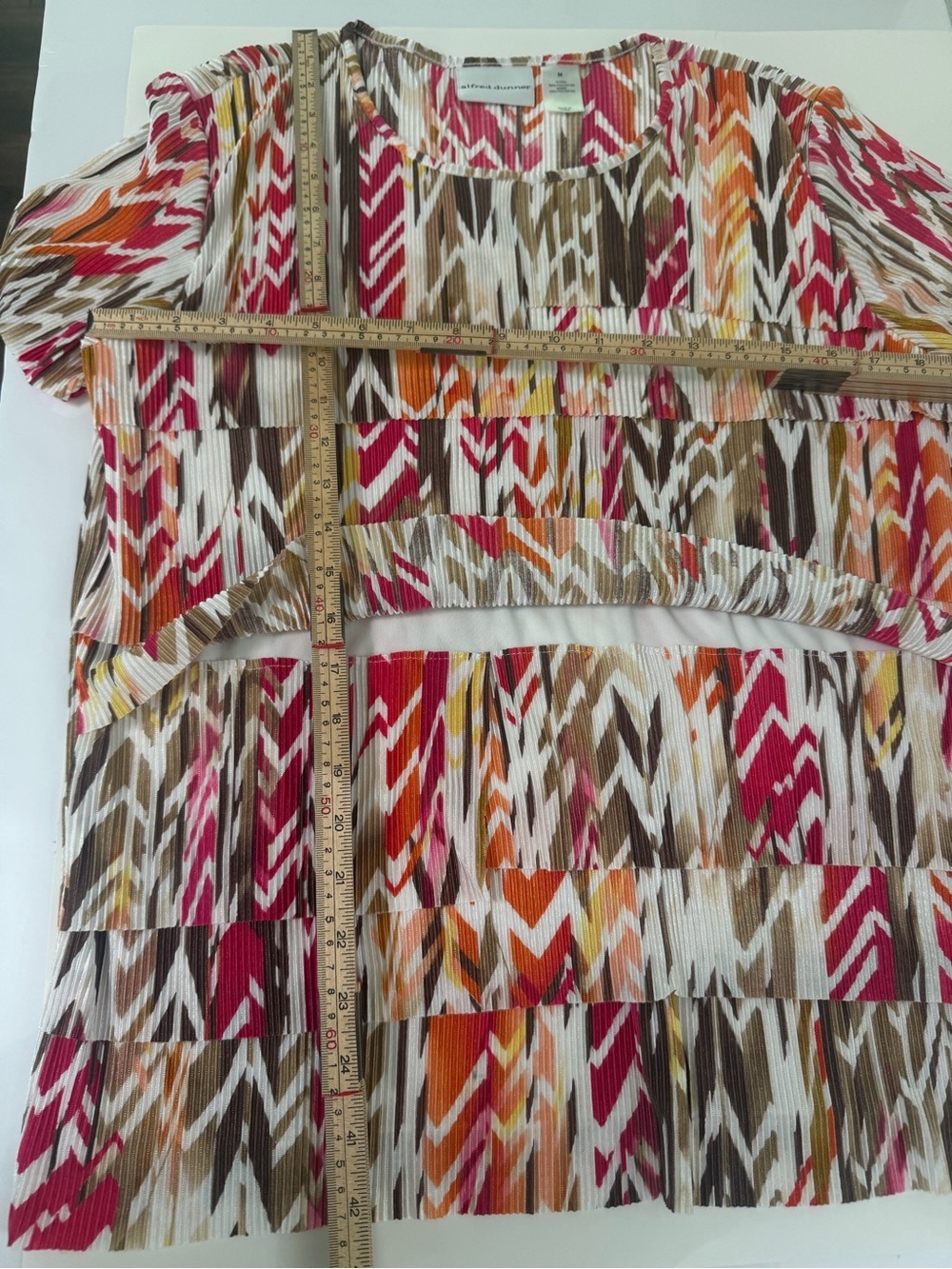 Alfred Dunner Colorful Tiered Ruffle Blouse Size M - Picture 5 of 7